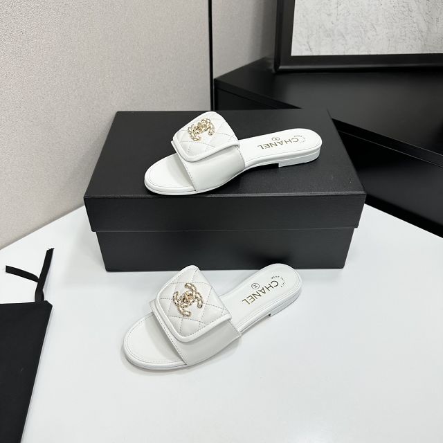 CC original lambskin mules CH00378