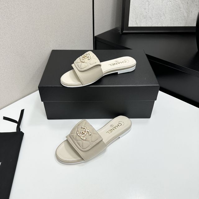 CC original lambskin mules CH00378