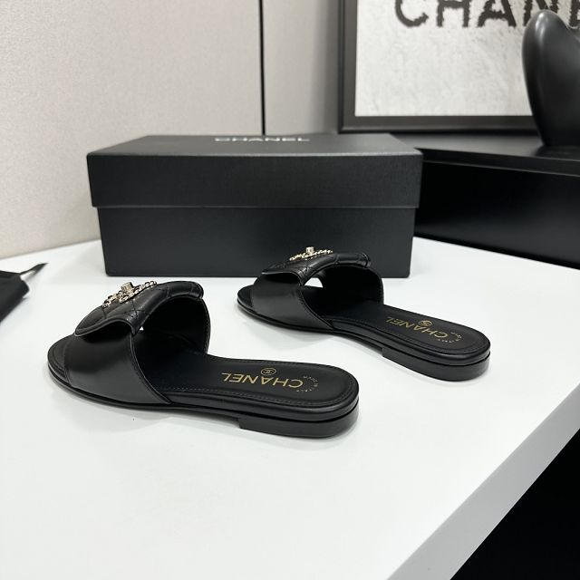 CC original lambskin mules CH00378