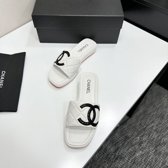 CC original lambskin mules CH00383