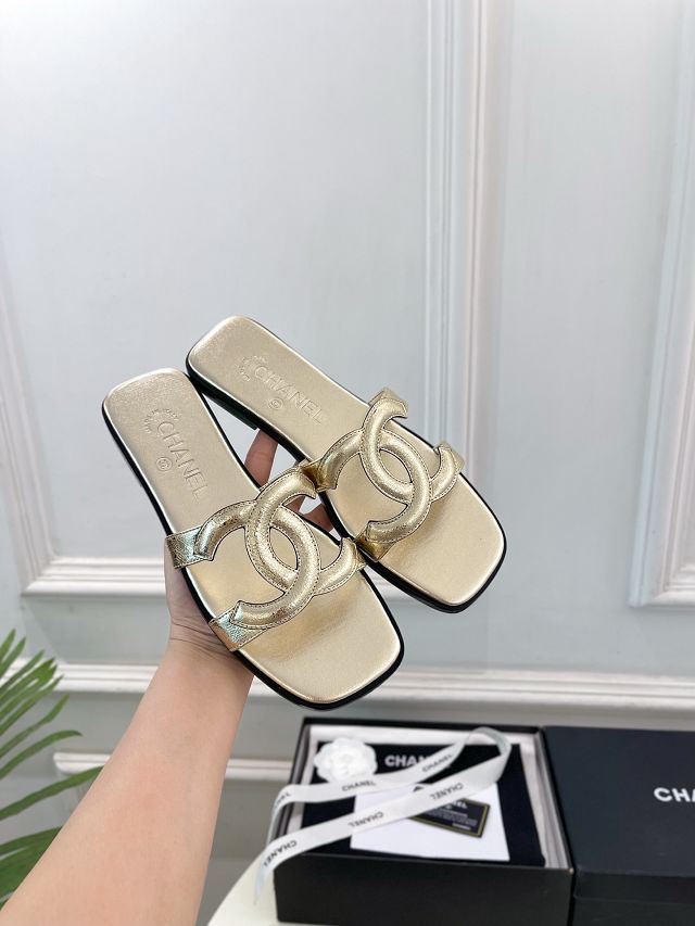 CC original lambskin mules CH00404