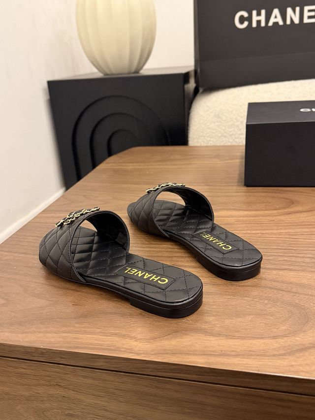 CC original lambskin mules CH00405