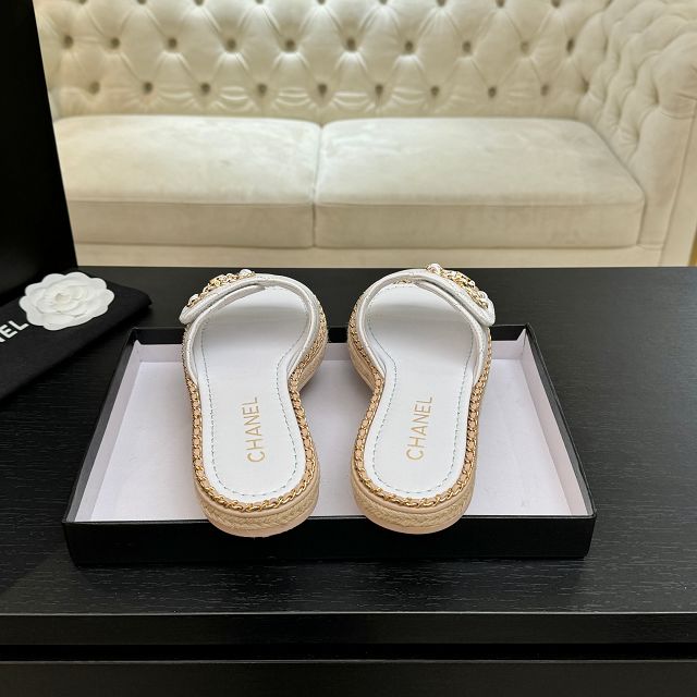 CC original lambskin mules CH00410