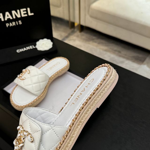 CC original lambskin mules CH00410