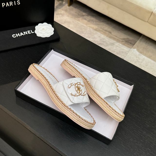 CC original lambskin mules CH00410