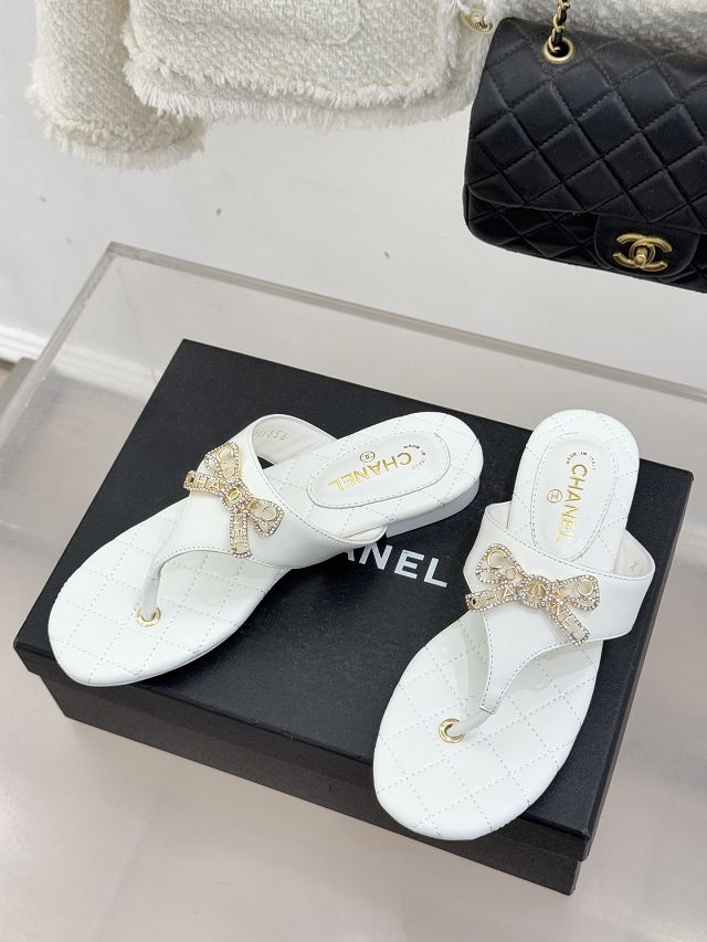 CC original lambskin thongs CH00457