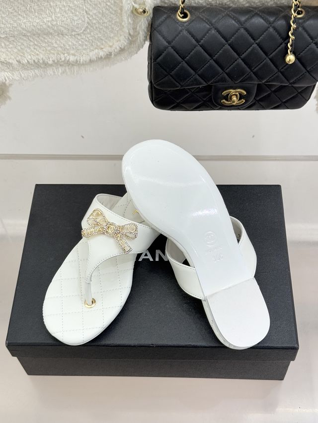 CC original lambskin thongs CH00457