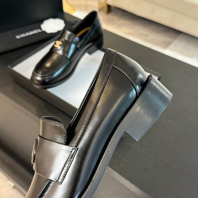 CC original shiny calfskin loafers CH00461