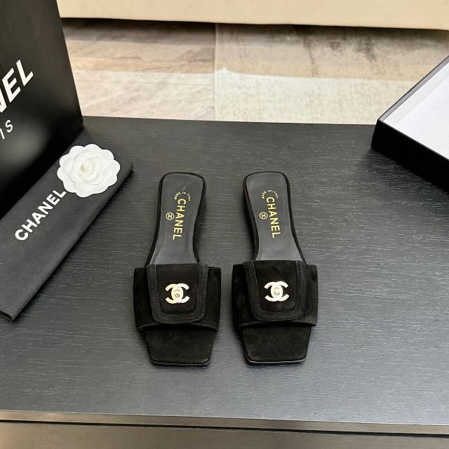 CC original lambskin mules CH00490