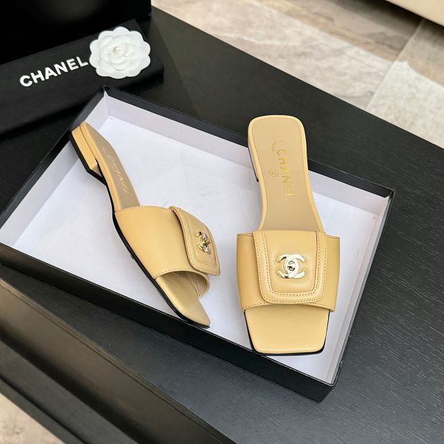 CC original lambskin mules CH00490