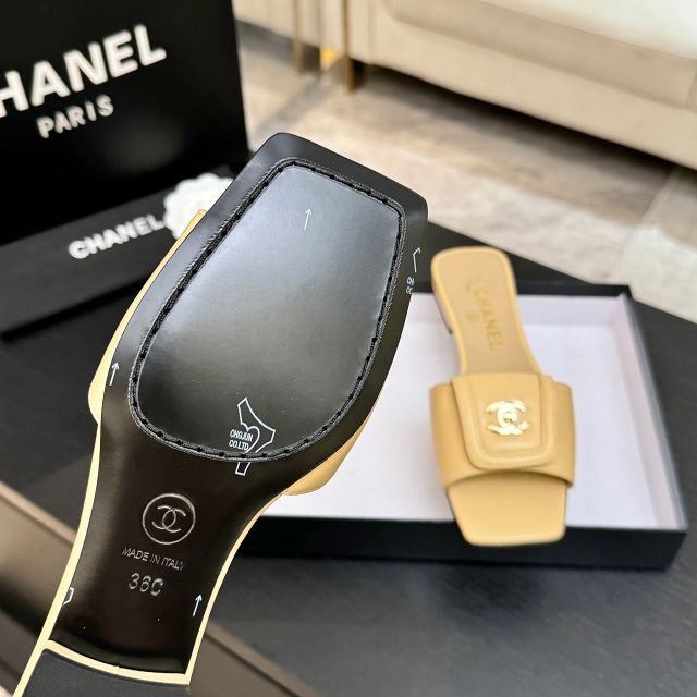 CC original lambskin mules CH00490