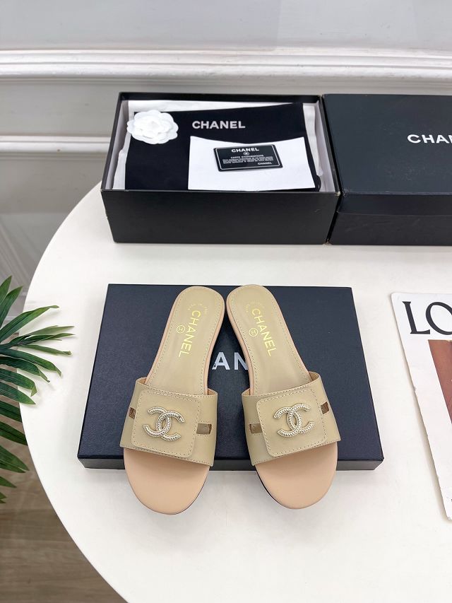 CC original lambskin mules CH00496