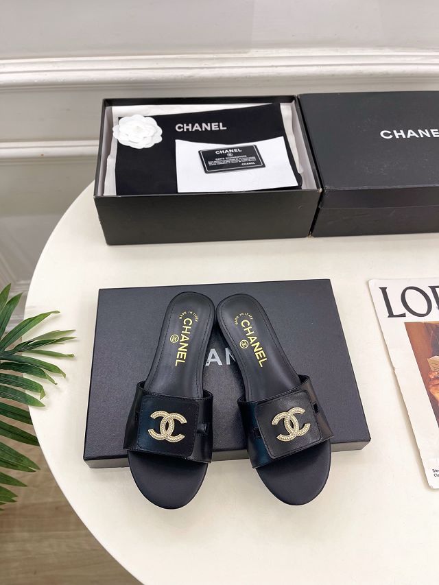 CC original lambskin mules CH00496