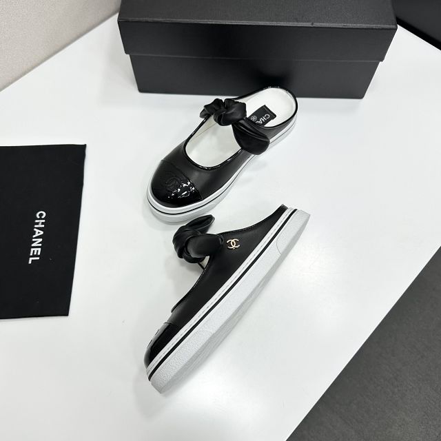 CC original lambskin mules CH00511